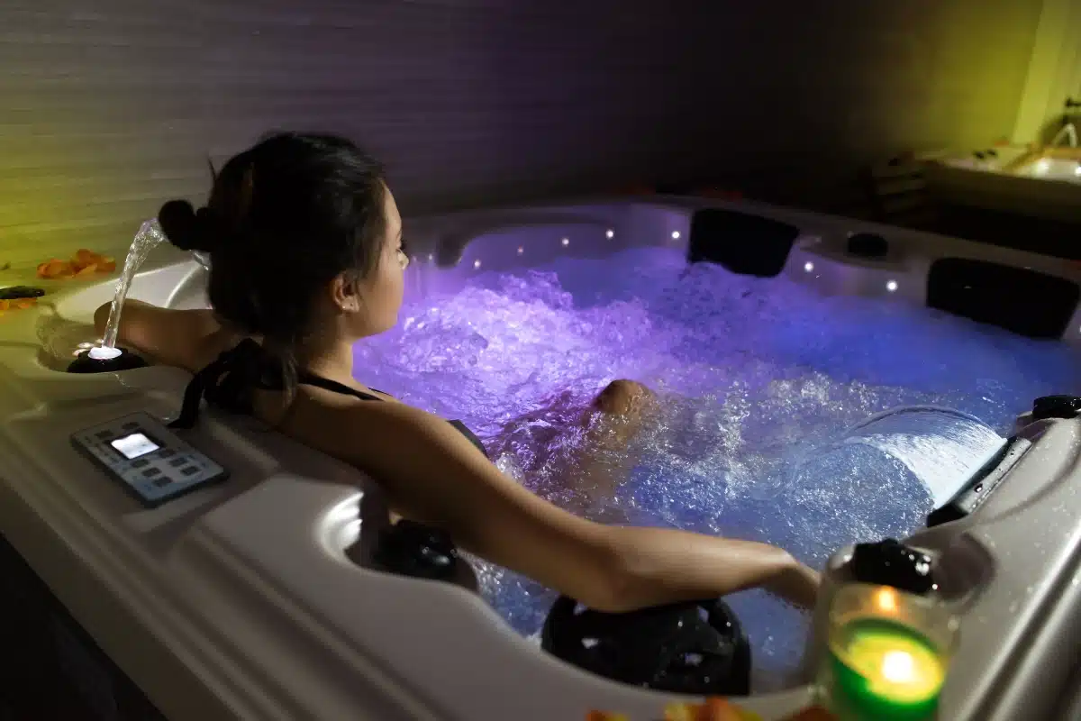 Hot tub swinging